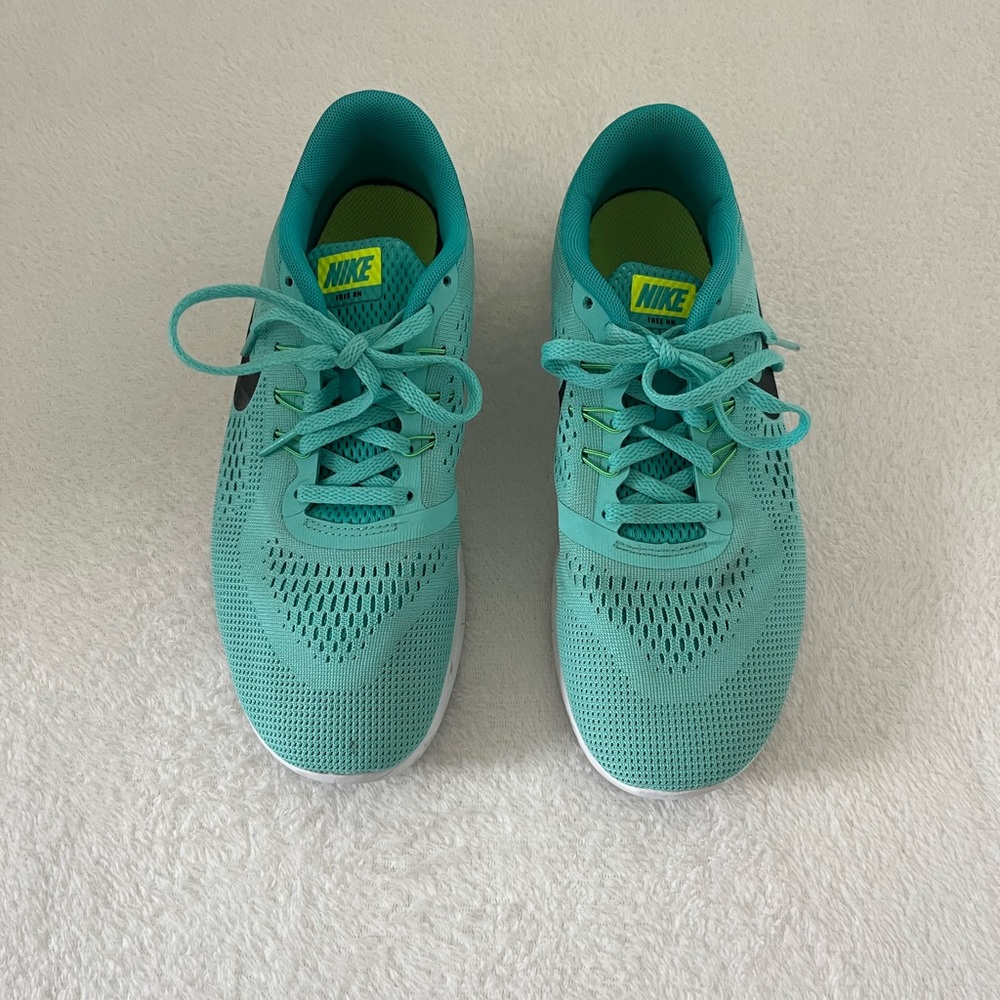 Nike Free Run shoe - Picture 8 of 9